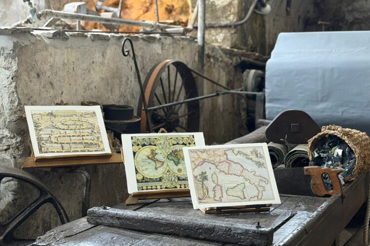 Litografie in tiratura limitata su carta d'Amalfi